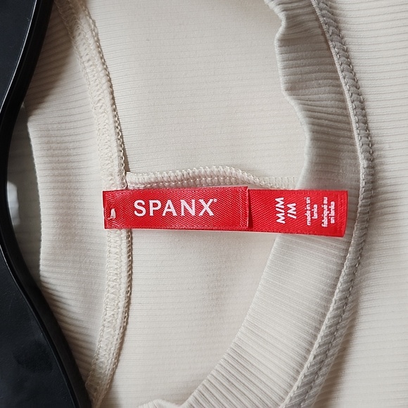 SPANX Ivory Short Sleeve Bodysuit, Size M - Picture 6 of 8